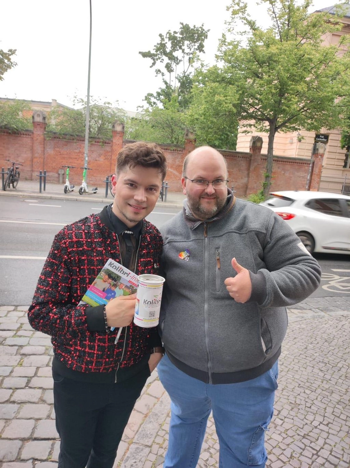 Jordan Hanson - Sänger - 2 Personen